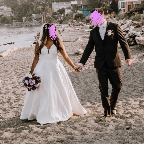 Madison James Mikado silk dress (with pockets) - $1000 - Picture 5 of 5